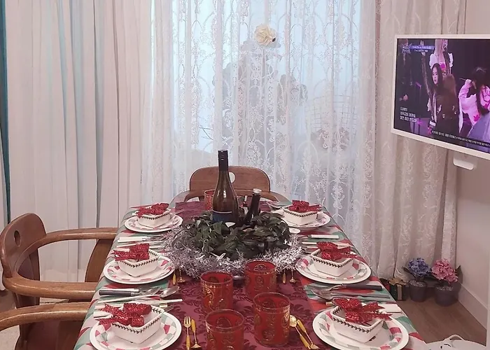 게스트하우스 Large 2br 66sqm Free Parking Near Kspo And Lotte World I Entire Place I 4th Floor No Elevator 4*